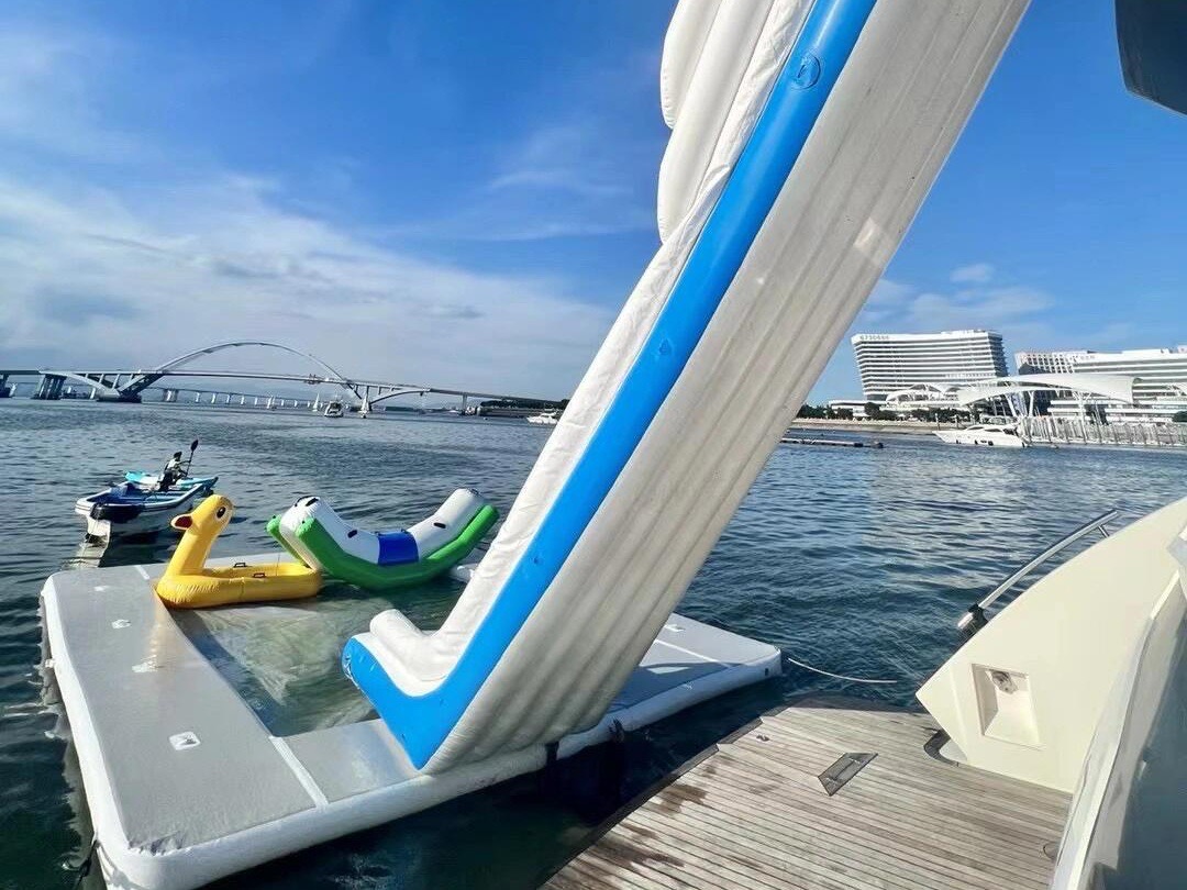 Inflatable Yacht Slide